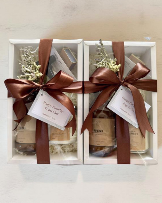 Gift Set: 160g Candle + 250ml Room Spray