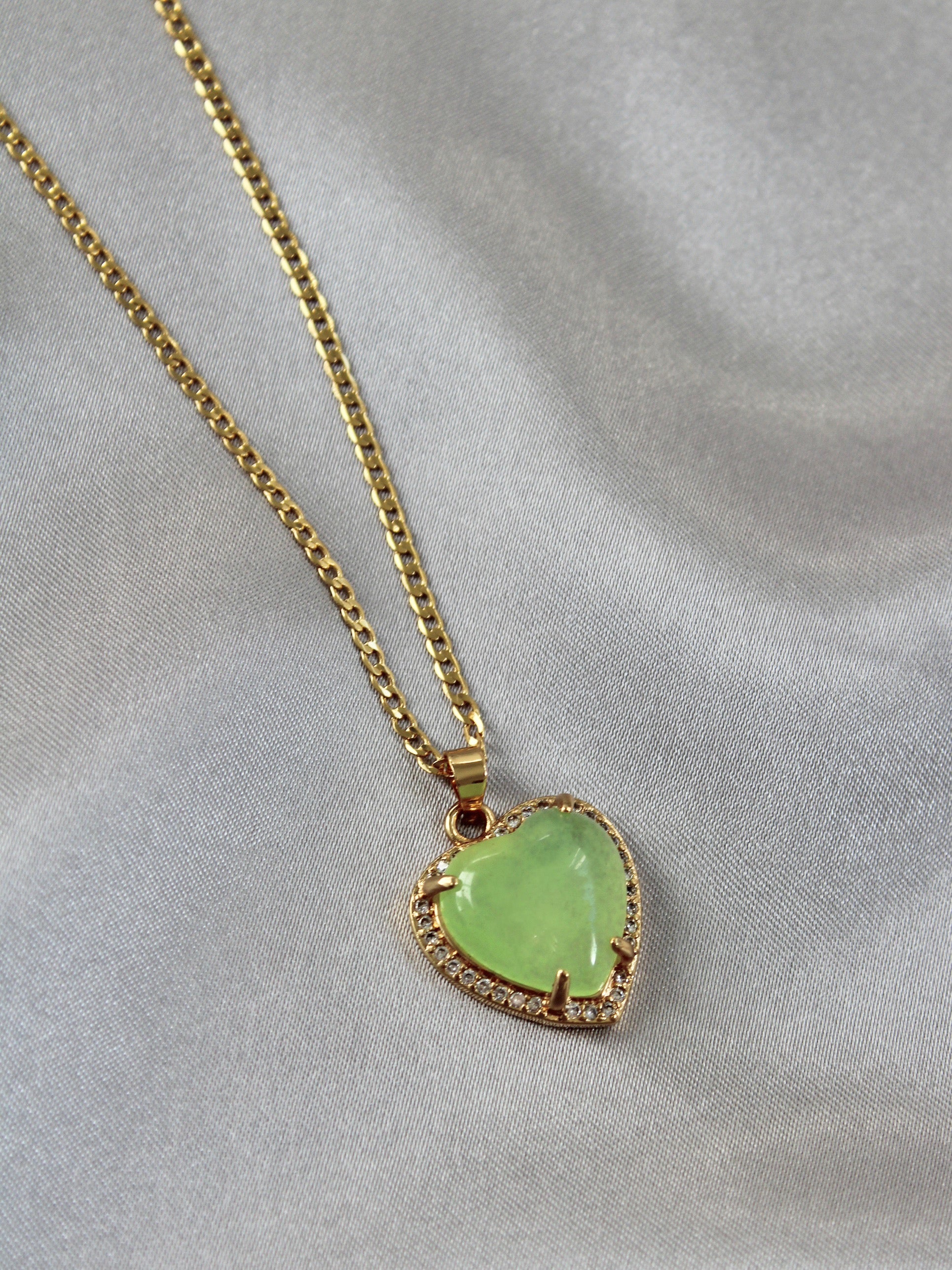 Light Jade Heart Necklace Gold
